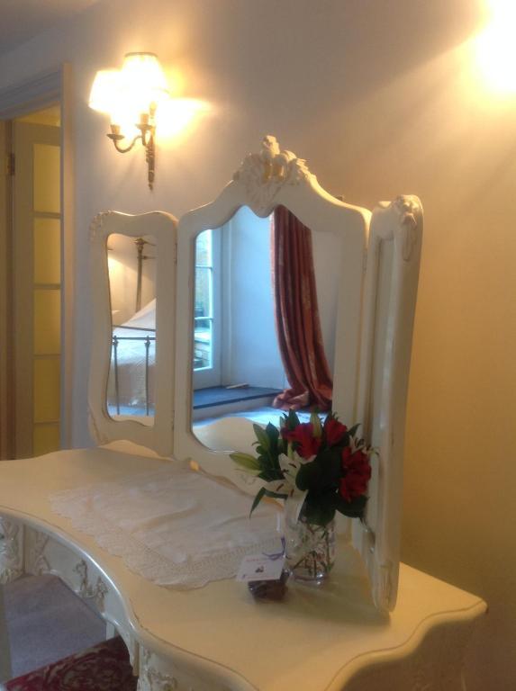 Number 5 Bed and Breakfast Shaftesbury Kamer foto